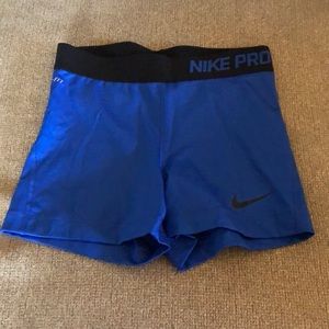 Women’s Nike pros